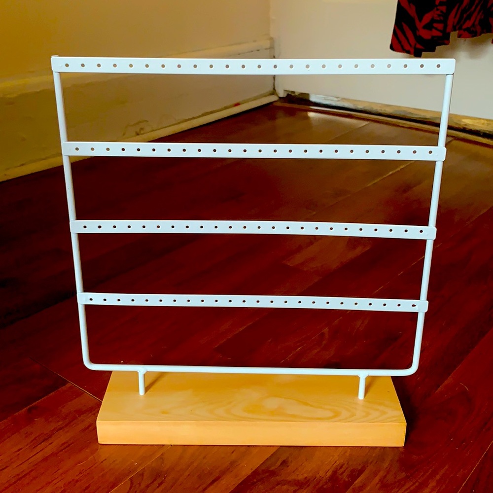 4 Tier Earring Organizer